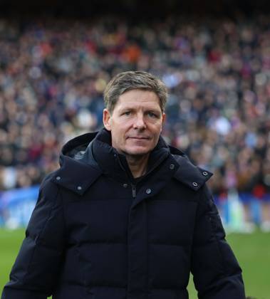 Premier League - Crystal Palace FC v Wolverhampton Wanderers LONDON, ENGLAND, FEBRUARY 21: Oliver Glasner Manager of Crystal Palace during the match between Crystal Palace FC and Wolverhampton Wanderers FC in the Premier League at Selhurst Park Stadium in London, England, on February 21. (Photo by Daniel Weir) London Selhurst Park Stadium England Copyright: xDanielxWeir SportsxPressxPhotox SPPA_Crystal_Palace_Wolverhampton_Wanderers_220226_DW72