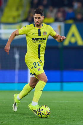Villarreal CF and Valencia CF - LaLiga EA Sports VILLARREAL, SPAIN - FEBRUARY 22: Ayoze Perez Attacking Midfield of Villarreal CF runs with the ball during to the LaLiga EA Sports match between Villarreal CF and Valencia CF at Estadio de la Ceramica on February 22, 2026 in Villarreal, Spain. (Photo by Jose Torres Photo Players Images Magara Press) Villarreal Estadio de la Ceramica Spain Copyright: xJosexTorresx