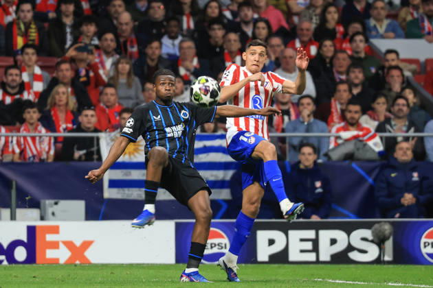 Spain - Atletico de Madrid vs Club Brugge KV - 24 02 2026 SPAIN, MADRID, FEBRUARY 24. Mamadou Diakhon of Brugge duels for the ball with Nahuel Molina of Atletico de Madrid during the UEFA Champions League Knockout Play-off Second Leg football match between Atletico de Madrid and Club Brugge KV at Estadio Riyadh Air Metropolitano on February 24, 2026 in Madrid, Spain. Photo by Manuel Blondeau AOP.Press Madrid Riyadh Air Metropolitano Spain Copyright: x ManuelxBlondeau AOP.Pressx AOP20260224-0101