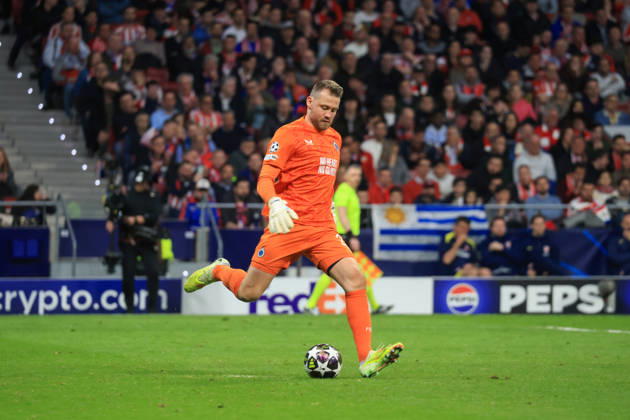 Spain - Atletico de Madrid vs Club Brugge KV - 24 02 2026 SPAIN, MADRID, FEBRUARY 24. Simon Mignolet of Brugge during the UEFA Champions League Knockout Play-off Second Leg football match between Atletico de Madrid and Club Brugge KV at Estadio Riyadh Air Metropolitano on February 24, 2026 in Madrid, Spain. Photo by Manuel Blondeau AOP.Press Madrid Riyadh Air Metropolitano Spain Copyright: x ManuelxBlondeau AOP.Pressx AOP20260224-0108