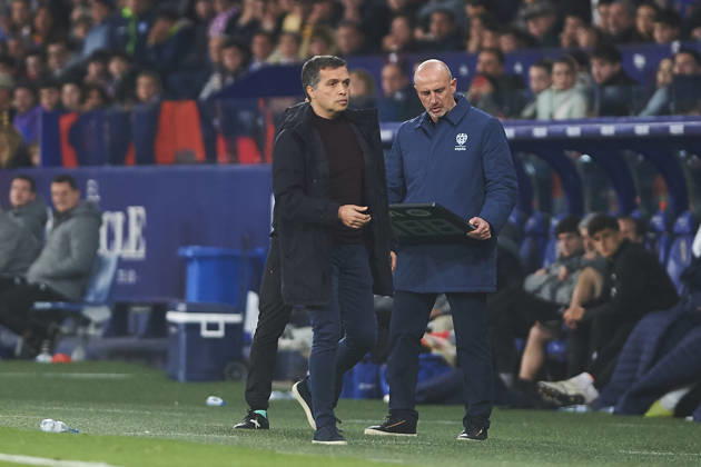 head coach Luis Castro Levante UD during the LaLiga EA Sports match between Levante UD and CD Alaves at Ciudad de Valencia on February 27, 2026 in Valencia, Spain Photo by Maria Jose Segovia DeFodi Images
