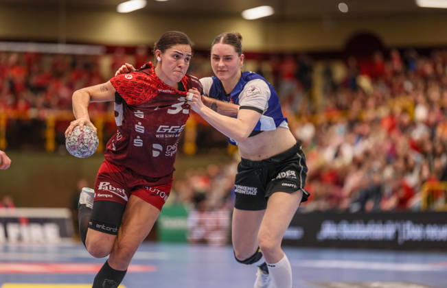 GER, Bensheim, HSG Bensheim Auerbach Flames vs HSG Blomberg Lippe, Alsco Handball Bundesliga Frauen, Handball, DHB, Season 2025 2026, Weststadthalle Bensheim, 19 Matchday in the picture f l Lucie Marie Kretzschmar HSG Bensheim Auerbach Flames Women 29 , Andrea Jacobsen HSG Blomberg Lippe 4 DFB DFL REGULATIONS PROHIBIT ANY USE OF PHOTOGRAPHS AS IMAGE SEQUENCES AND OR QUASI VIDEO, 28 02 2026 Copyright: HMBxMedia HendrikxHamelau