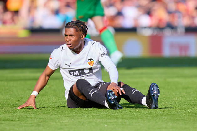Valencia CF v Osasuna - LaLiga EA Sports VALENCIA, SPAIN - MARCH 1: Largie Ramazani of Valencia CF looks on during to the LaLiga EA Spots match between Valencia CF and Osasuna at Estadio Mestalla on March 1, 2026 in Valencia, Spain. (Photo by Jose Torres Photo Players Images Magara Press) Valencia Estadio Mestalla Spain Copyright: xJosexTorresx