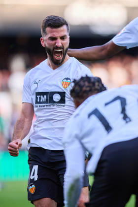 Valencia CF v Osasuna - LaLiga EA Sports VALENCIA, SPAIN - MARCH 1: Jose Gaya of Valencia CF celebrates a goal during to the LaLiga EA Spots match between Valencia CF and Osasuna at Estadio Mestalla on March 1, 2026 in Valencia, Spain. (Photo by Jose Torres Photo Players Images Magara Press) Valencia Estadio Mestalla Spain Copyright: xJosexTorresx