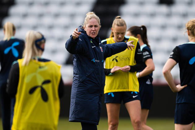 Football, Women, Norway national team, Training