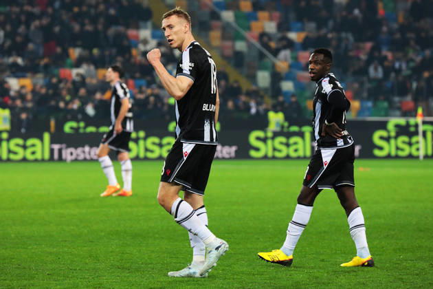 UdineseÕs Adam Buksa celebrates after scoring the 3-0 goal for his team during the Serie A soccer match between Udinese and Fiorentina at the Bluenergy Stadium in Udine, north east Italy - Monday, March 2,2026 - soccer Copyright: xAndreaxBressanutti LaPressex