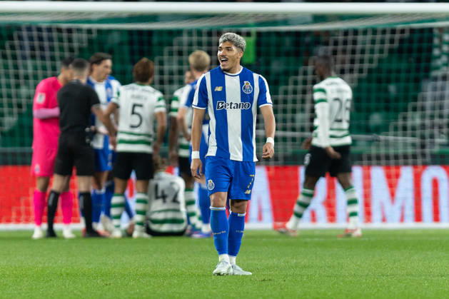 March 3, 2026, Lisbon, Lisbon, Portugal: Porto forward from Brazil WILLIAM GOMES (7) in action during the game of the 1st leg of the Semi Finals of the Portuguese Cup between Sporting and Porto at Estadio Jose de Alvalade Lisbon Portugal - ZUMAs359 20260303_zsp_s359_298 Copyright: xAlexandrexdexSousax