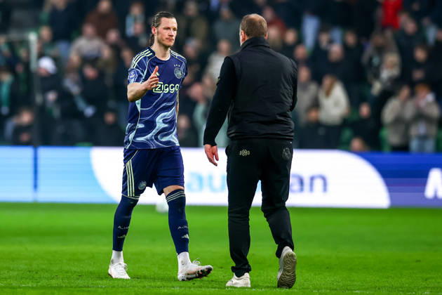 2026-03-07 FC Groningen v Ajax - Dutch Eredivisie GRONINGEN, NETHERLANDS - MARCH 7: Wout Weghorst of AFC Ajax shake hand with Head Coach Dick Lukkien of FC Groningen during the Dutch Eredivisie match between FC Groningen and Ajax at Stadion Euroborg on March 7, 2026 in Groningen, Netherlands. Groningen Stadion Euroborg Netherlands Content not available for redistribution in The Netherlands directly or indirectly through any third parties. Copyright: xPieterxvanxderxWoudex