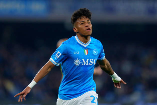 SSC Napoli v Torino FC - Serie A Enilive Alisson Santos of SSC Napoli celebrates after scoring first goal during the serie Serie A Enilive match between SSC Napoli and Torino FC at Stadio Diego Armando Maradona on March 6, 2026 in Naples, Italy Naples Stadio Diego Armando Maradona Naples Italy Copyright: xGiuseppexMaffiax 260306_SerieA_Napoli-Torino_GM_06842
