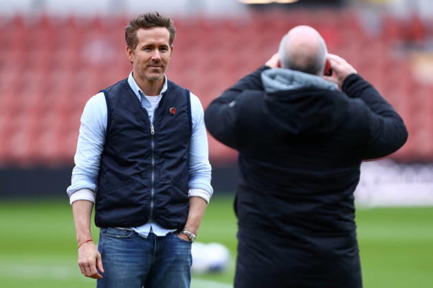 Wrexham v Chelsea, Emirates FA Cup Ryan Reynolds, Co-owner of Wrexham poses for a photo ahead of the Wrexham v Chelsea Emirates FA Cup match at the STÅK Cae Ras, Wrexham, Wales on 7 March 2026 Credit: Luke Williams Every Second Media Editorial use only. All images are copyright Every Second Media Limited. No images may be reproduced without prior permission. All rights reserved. Premier League and Football League images are subject to licensing agreements with Football DataCo Limited. see https: www.football-dataco.com Copyright: xIMAGO EveryxSecondxMediax ESM-1845-0053 LukexWilliamsx xEveryxSecondxMediax
