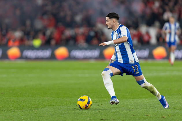 March 8, 2026, Lisbon, Lisbon, Portugal: Porto forward from Spain BORJA SAINZ (17) in action during the game for Liga Portugal Betclic between Benfica and Porto at Estadio da Luz Lisbon Portugal - ZUMAs359 20260308_zsp_s359_175 Copyright: xAlexandrexdexSousax