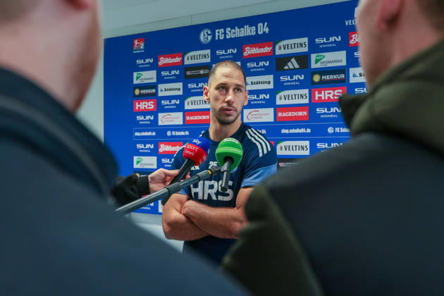 11 03 2026 Football training of FC Schalke 04 Media round with Nikola Katic FC Schalke 04 Gelsenkirchen Training ground FC Schalke 04 NRW Germany xRHR PHOTO YYx Copyright: RHR-FOTOx RHR-FOTO YY