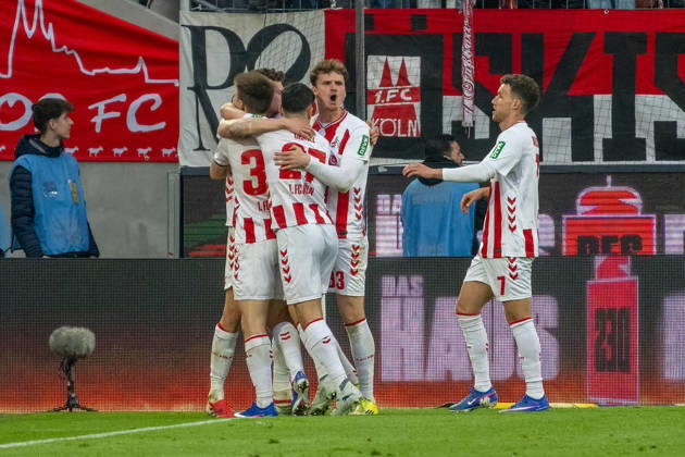 Cologne players celebrate the goal for 3 3 1 FC Koeln vs Borussia Moenchengladbach, Football, 1 Bundesliga, 27 Matchday, Season 2025 2026, 21 03 2026 DFL DFB Regulations prohibit any use of Photographs as image sequences and or Quasivideo 1 FC Koeln vs Borussia Moenchengladbach, Football, 1 Bundesliga, 27 Matchday, Season 2025 2026, 21 03 2026 Koeln Copyright: xEibner-Pressefoto ThomasxHaeslerx EP_THR
