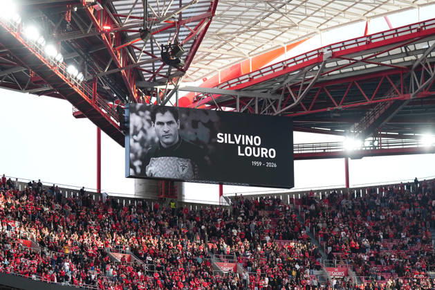 Liga Portugal Betclic - SL Benfica v Vitoria SC Homenagem a Silvino Louro antes da partida entre o SL Benfica e o Vitoria SC, a contar para a Liga Portugal Betclic no Estadio do Lisboa e Benfica - Marco 21, 2025 - Lisboa, Portugal. (Foto: Joao Alvarinhas - Avant Sports) Lisboa Estadio do Sport Lisboa e Benfica Portugal Copyright: xJoaoxAlvarinhasx-xAvantxSportsx