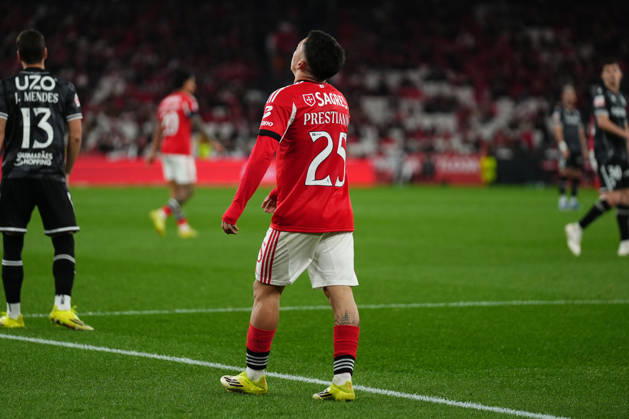 Liga Portugal Betclic - SL Benfica v Vitoria SC Gianluca Prestianni do SL Benfica frustrado durante a partida entre o SL Benfica e o Vitoria SC, a contar para a Liga Portugal Betclic no Estadio do Lisboa e Benfica - Marco 21, 2025 - Lisboa, Portugal. (Foto: Joao Alvarinhas - Avant Sports) Lisboa Estadio do Sport Lisboa e Benfica Portugal Copyright: xJoaoxAlvarinhasx-xAvantxSportsx