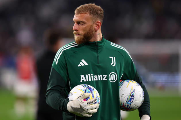 Michele Di Gregorio (Juventus Fc) warm up, Serie A, Juventus FC v Us Sassuolo , Allianz Stadium, March 21, 2026, Turin, Italy.