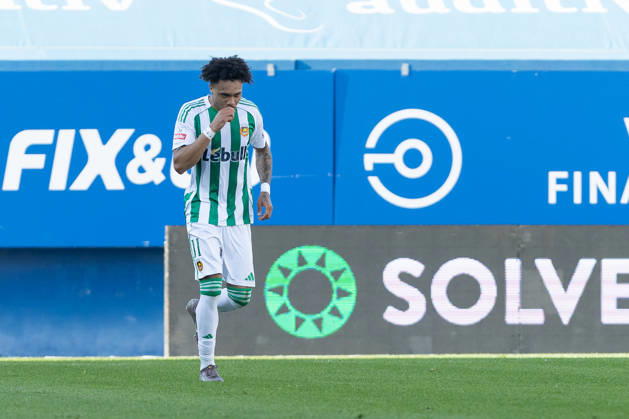 March 22, 2026, Estoril, Lisbon, Portugal: Rio Ave forward from Spain JALEN BLESA (11) celebrating after scoring a goal during the game for Liga Portugal Betclic between Estoril Praia and Rio Ave at Estadio Antonio Coimbra da Mota Estoril Portugal - ZUMAs359 20260322_zsp_s359_169 Copyright: xAlexandrexdexSousax
