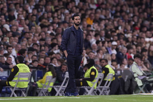 Real Madrid CF Vs Atletico Madrid in Spain - 22 Mar 2026 Alvaro Arbeloa, the head coach of Real Madrid CF, seen in action during the LaLiga EA Sports 2025 2026 week 29 football match between Real Madrid CF and Atletico Madrid at Santiago Bernabeu stadium. Final score: Real Madrid CF 3:2 Atletico Madrid. Madrid Spain Copyright: xFedericoxTitonex xSOPAxImagesx FTITONE_006