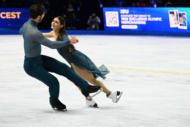 ISU Figure skating, Eiskunstlauf World Championships 2026 in Prague, Czech Republic - 28 Mar 2026 Laurence Fournier Beaudry (R) and Guillaume Cizeron of France perform during the Ice Dance Free Dance competition at the ISU Figure Skating World Championships 2026 at the O2 Arena. ISU Figure Skating World Championships 2026 takes place from 24th to 29th of March in Prague, Czech Republic. Prague Czech Republic Copyright: xTomasxTkacikx xSOPAxImagesx 20260328-isu-dance-6