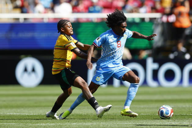 RD Congo v Jamaica - 2026 FIFA World Cup, WM, Weltmeisterschaft, Fussball Qualifying ZAPOPAN, MEXICO- MARCH 31: Samuel Moutoussamy (R) of RD Congo fights for the ball with Leon Bailey (L) of Jamaica during a World Cup 2026 playoff qualifying football match between RD Congo and Jamaica, at the Guadalajara Stadium in Zapopan, Mexico on March 31, 2026. Stringer Anadolu Zapopan Mexico. Editorial use only. Please get in touch for any other usage.  Copyright: x2026xAnadoluxStringerx