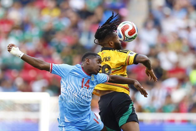 RD Congo v Jamaica - 2026 FIFA World Cup, WM, Weltmeisterschaft, Fussball Qualifying ZAPOPAN, MEXICO- MARCH 31: Noah Sadiki (L) of RD Congo fights for the ball with Kasey Palmer (R) of Jamaica during a World Cup 2026 playoff qualifying football match between RD Congo and Jamaica, at the Guadalajara Stadium in Zapopan, Mexico on March 31, 2026. Stringer Anadolu Zapopan Mexico. Editorial use only. Please get in touch for any other usage.  Copyright: x2026xAnadoluxStringerx