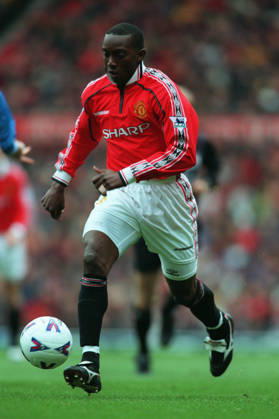 Manchester United, ManU V Everton, Premier League Dwight Yorke of Manchester United on the ball during the Premier League match between Manchester United and Everton at Old Trafford on March 21, 1999 in Manchester, England. Manchester Old Trafford England United Kingdom Copyright: xAllstarxPicturexLibraryxLtdx