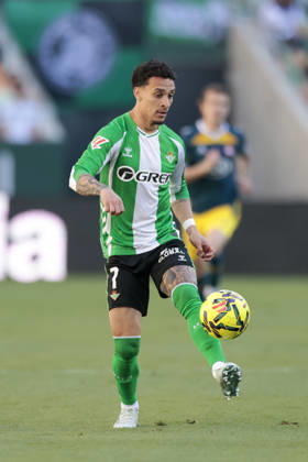 Real Betis Balompie v RCD Espanyol de Barcelona - LaLiga EA Sports Antony Matheus dos Santos of Real Betis controls the ball during the La Liga EA Sports match between Real Betis and RCD Espanyol de Barcelona at La Cartuja Stadium in Seville, Spain, on April 4, 2026. Seville Spain Copyright: xJosexLuisxContrerasx originalFilename:joseluiscontreras-realbeti260404_npSrR