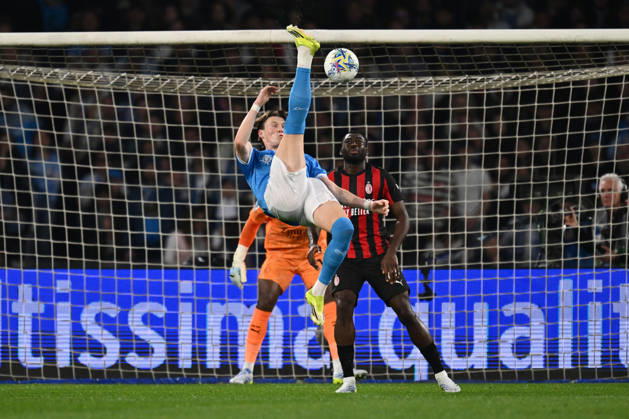 SSC Napoli v AC Milan - Serie A Scott McTominay of S.S.C. Napoli is in action during the 31st day of the Serie A Championship between S.S.C. Napoli and A.C. Milan at the Diego Armando Maradona Stadium on April 6, 2026, in Naples, Italy. Naples Italy Italy Copyright: xDomenicoxCippitellix originalFilename:cippitelli-sscnapol260406_npVVe