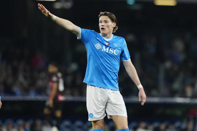 SSC Napoli v AC Milan - Serie A Scott McTominay of SSC Napoli during the Serie A match between SSC Napoli and AC Milan at Stadio Diego Armando Maradona Naples Italy on 6 April 2026. Naples Naples Italy Copyright: xFrancoxRomanox originalFilename:romano-sscnapol260406_np9bT