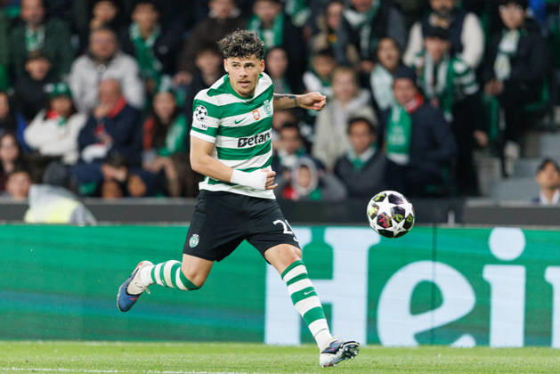 Maxi Araujo seen during UEFA Champions League quarterfinal game between teams of Sporting CP and Arsenal FC at Estadio Jose Alvalade (Maciej Rogowski Ball Raw Images) Lisbon Estadio Jose Alvalade Portugal Copyright: xMaciejxRogowskix MaciejRogowskiSportingArsenal2526372