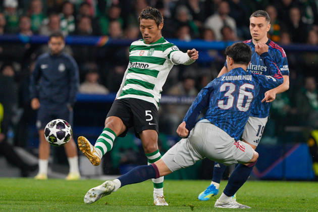 Sporting CP Vs Arsenal FC in Lisbon, Portugal - 07 Apr 2026 Hidemasa Morita of Sporting CP (L), Martin Zubimendi of Arsenal FC (C) and Leandro Trossard of Arsenal FC (R) seen in action during the UEFA Champions League 2025 26 Quarter-finals 1st leg between Sporting CP and Arsenal FC at Estadio Jose Alvalade. Final score: Sporting CP 0:1 Arsenal FC Lisbon Portugal Copyright: xBrunoxdexCarvalhox xSOPAxImagesx brunodecarvalho_sportingarsenal-1570