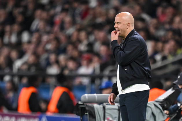 Coach Arne Slot Liverpool FC gestures during the UEFA Champions League 2025 26 Quarter Final First Leg match between Paris Saint Germain FC and Liverpool FC at Parc des Princes on April 8, 2026 in Paris, France Photo by Harry Langer DeFodi Images
