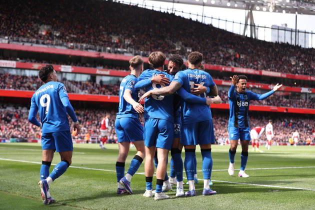 11th April 2026; Emirates Stadium, London, England; Premier League Football, Arsenal versus Bournemouth; Alex Scott of Bournemouth celebrates his goal in the 74th minute for 1-2 KatiexChan