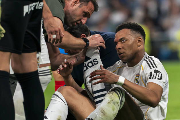 REAL MADRID CF v GIRONA. LA LIGA 2025 2026. ROUND 31. REAL MADRID CF v GIRONA FC. LA LIGA 2025 2026. ROUND 31. Real Madrid CFÂ s Kylian Mbappe with blood in her face during La Liga match. April 10, 2026 (ALTERPHOTOS Tomas Garrido) MadridSpain Copyright: xTomasxGarridox