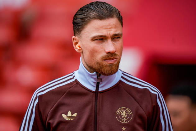 Premier League: Nottingham Forest v Aston Villa Matty Cash of Aston Villa inspects the pitch prior to kick off during the Premier League match Nottingham Forest vs Aston Villa at City Ground, Nottingham, United Kingdom on 12 April 2026 (Photo by Maynard Manyowa News Images) Nottingham City Ground Nottinghamshire United Kingdom Copyright: xMaynardxManyowa NewsxImagesx