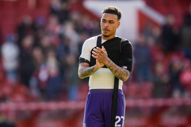 Premier League: Nottingham Forest v Aston Villa Morgan Rogers of Aston Villa applauds the fans after the final whistle during the Premier League match Nottingham Forest vs Aston Villa at City Ground, Nottingham, United Kingdom on 12 April 2026 (Photo by Maynard Manyowa News Images) Nottingham City Ground Nottinghamshire United Kingdom Copyright: xMaynardxManyowa NewsxImagesx