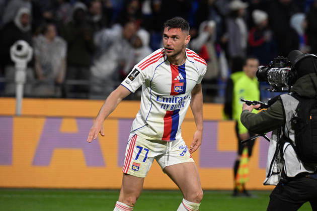 Football : Olympique Lyonnais v Lorient - French ligue 1- 12 04 2026 YAREMCHUK Roman of Lyon scoring goal during the French ligue 1 match between Olympique Lyonnais and Lorient at Groupama Stadium Decines Charpieu Lyon on April 12, 2026 , France LYONFrance Copyright: xMouradxAllilix
