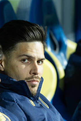 April 12, 2026, Estoril, Oeiras, Portugal: Porto defender from Portugal FRANCISCO MOURA (74) before the start of the game of Matchday 29 of the Liga Portugal Betclic between Estoril and Porto at Estadio Antonio Coimbra da Mota Estoril Portugal - ZUMAs359 20260412_zsp_s359_027 Copyright: xAlexandrexdexSousax