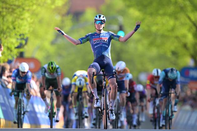 Belgian Tim Merlier of Soudal Quick-Step celebrates after winning the Ronde Van Limburg one day cycling race, from Hasselt to Tongeren-Borgloon (178,4 km) on Wednesday 15 April 2026. DAVIDxPINTENS x170895500x
