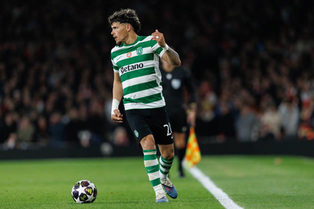 Maxi Araujo seen during UEFA Champions League quarterfinal game between teams of Arsenal FC and Sporting CP at Emirates Stadium (Maciej Rogowski Ball Raw Images) London Emirates Stadium United Kingdom Copyright: xMaciejxRogowskix MaciejRogowskiArsenalSporting2526289