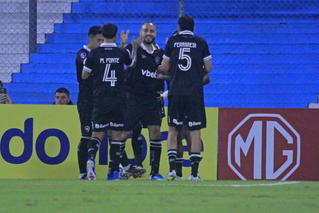 RECORD DATE NOT STATED 15th April 2026; Presidente Peron Stadium, Buenos Aires, Argentina; Copa Sudamericana Football Racing versus Botafogo; Arthur Cabral of Botafogo celebrates after scoring the first goal of his team PoolxPelaezxBurga DiaEsportivo