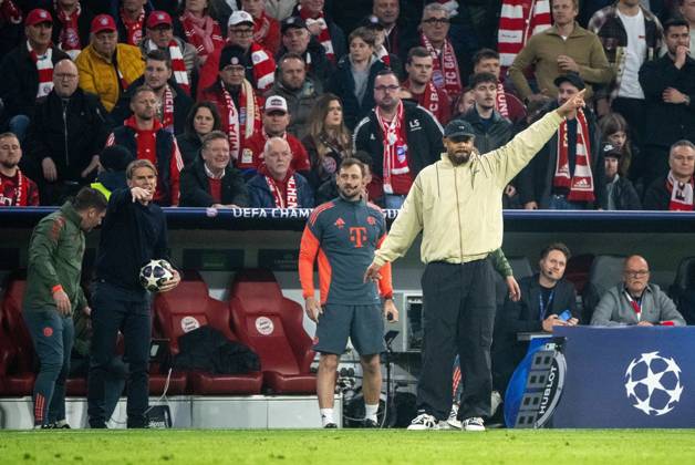 Soccer, Men, Season 2025 2026, Champions League quarter-final, second leg , FC Bayern Munich Real Madrid 4 3 , f l Sports Director Christoph Freund Bayern Munich , Coach Vincent Kompany Bayern Munich , 15 04 2026, Copyright: xMatthiasxKochx