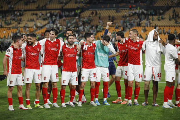 ESP: Real Betis-SC Braga. UEFA Europa League. Quarter-Finals, second Leg. SC Braga players during the UEFA Europa League match, Quarter-Finals, second leg between Real Betis and SC Braga. Olimpico de la Cartuja Stadium on April 17, 2026 in Sevilla, Spain. kpng Copyright: xAntonioxPozox xPRESSINPHOTOx AP_260417_BET_BRA_2526_063