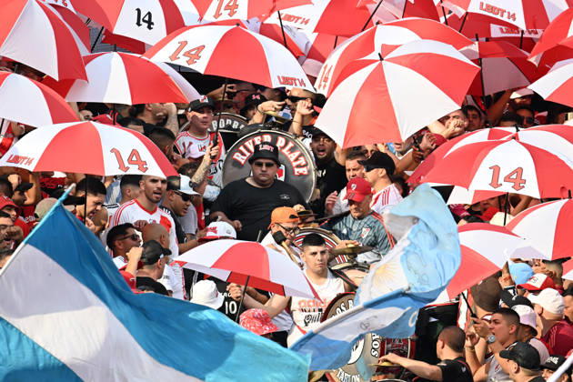 Torneo Apertura Mercado Libre 2026 match between River Plate and Boca Juniors BUENOS AIRES, ARGENTINA - APRIL 19: fans or River Plate previous a Torneo Apertura Mercado Libre 2026 match between River Plate and Boca Juniors at Mas Monumental Antonio Vespucio Liberti Stadium on April 19, 2026 in Buenos Aires, Argentina. Buenos Aires Buenos Aires Buenos Aires Argentina Copyright: xIMAGOx xPhotoCero5x xLucianoxBisbalx
