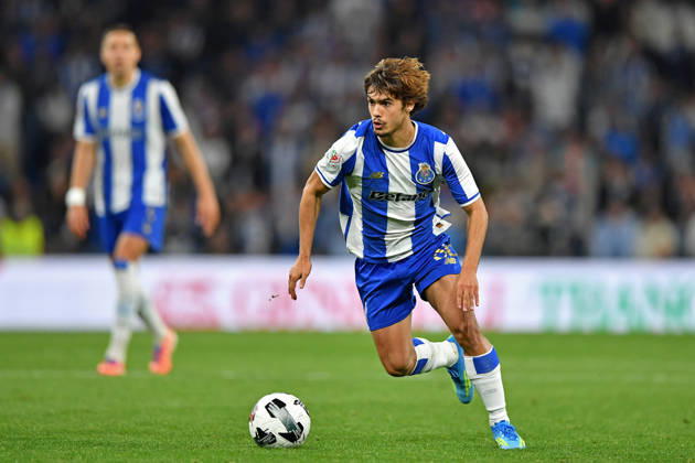 22nd April 2026; Dragao Stadium, Porto, Portugal; Taca de Portugal, FC Porto versus Sporting Lisboa; Rodrigo Mora of FC Porto runs with the ball DanielxCastro DiaEsportivo