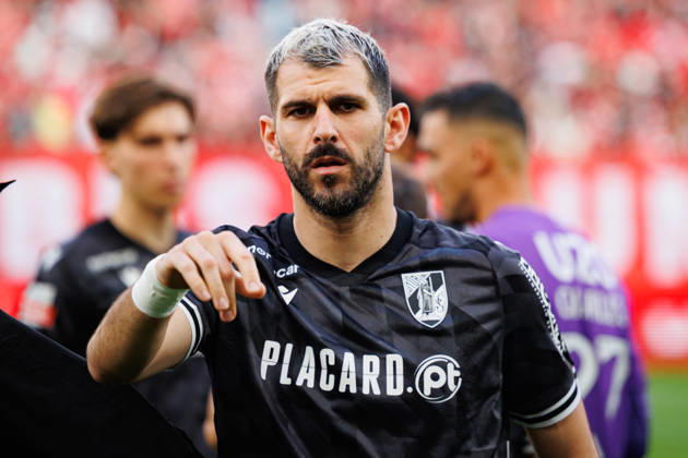 Nelson Oliveira seen during Liga Portugal game between teams of SL Benfica and Vitoria SC at Estadio Da Luz (Maciej Rogowski Ball Raw Images PT) Lisbon Estadio Da Luz Portugal Copyright: xMaciejxRogowskix maciejrogowski_slbenfica_vitoriasc_2526-091