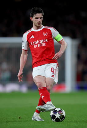 Arsenal FC v Sporting Clube de Portugal - UEFA Champions League 2025 26 Quarter-Final Second Leg Declan Rice of Arsenal passing the ball during the UEFA Champions League 2025 26 Quarter-Final Second Leg match between Arsenal FC and Sporting Clube de Portugal at Arsenal Stadium on April 15, 2026 in London, England. WARNING! This Photograph May Only Be Used For Newspaper And Or Magazine Editorial Purposes. May Not Be Used For Publications Involving 1 player, 1 Club Or 1 Competition Without Written Authorisation From Football DataCo Ltd. For Any Queries, Please Contact Football DataCo Ltd on +44 (0) 207 864 9121 London Arsenal Stadium England United Kingdom Copyright: xAllstarxPicturexLibraryxLtdx