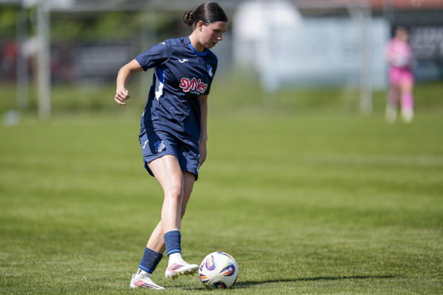 Victoria Säring TSG II, 27 , on the ball, cropped, full body, single image, single photo, action, action, 26 04 2026, St Leon Rot Germany , Soccer, Women, Regionalliga Süd, TSG 1899 Hoffenheim U20 Karlsruher SC, 26 04 2026, St Leon Rot Germany , Soccer, Women, Regionalliga Süd, TSG 1899 Hoffenheim U20 Karlsruher SC, DFB DFL REGULATIONS PROHIBIT ANY USE OF PHOTOGRAPHS AS IMAGE SEQUENCES AND OR QUASI VIDEO xozx