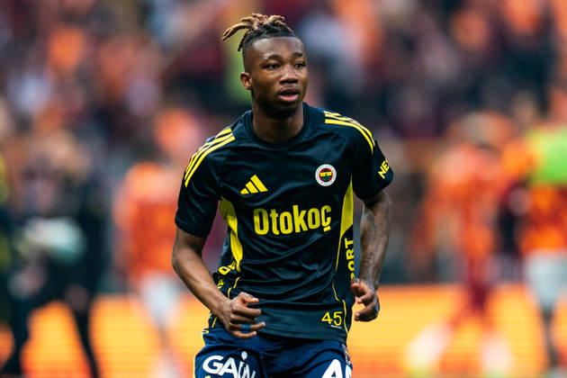 Galatasaray SK v Fenerbahce SK - Trendyol Super Lig Dorgeles Nene of Fenerbahce looks on during the Trendyol Super League match between Galatasaray and Fenerbahce at Rams Park in Istanbul, Turkey, on April 26, 2026. Istanbul Istanbul Turkey Copyright: xYagizxGurtugx originalFilename:gurtug-galatasa260426_npthM