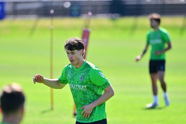 29 04 2026 Moenchengladbach Football, Men, Season 2025 2026, Training Borussia Moenchengladbach Philipp Sander Gladbach DFL regulations prohibit any use of photographs as image sequences and or quasi video Borussia Park NRW Germany